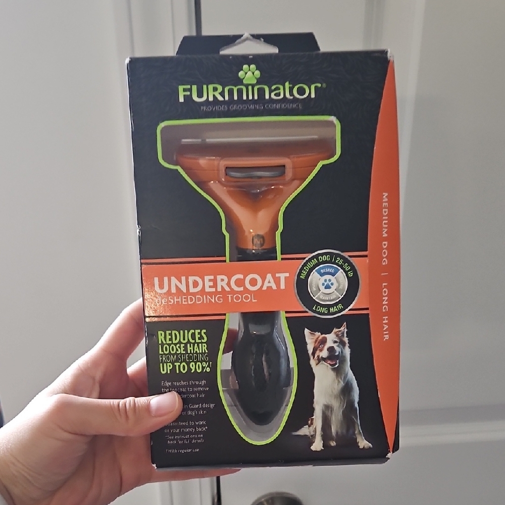 FURminator Medium Long Hair Deshedding Tool for Medium Dogs - Orange and Black